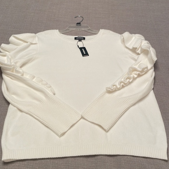 NWT $74 EXPRESS Pullover Off White Sweater Top with Ruffle Arm Accents Large - Picture 11 of 13
